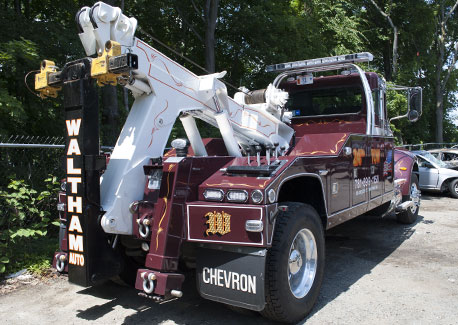 Heavy Towing Services in Waltham MA